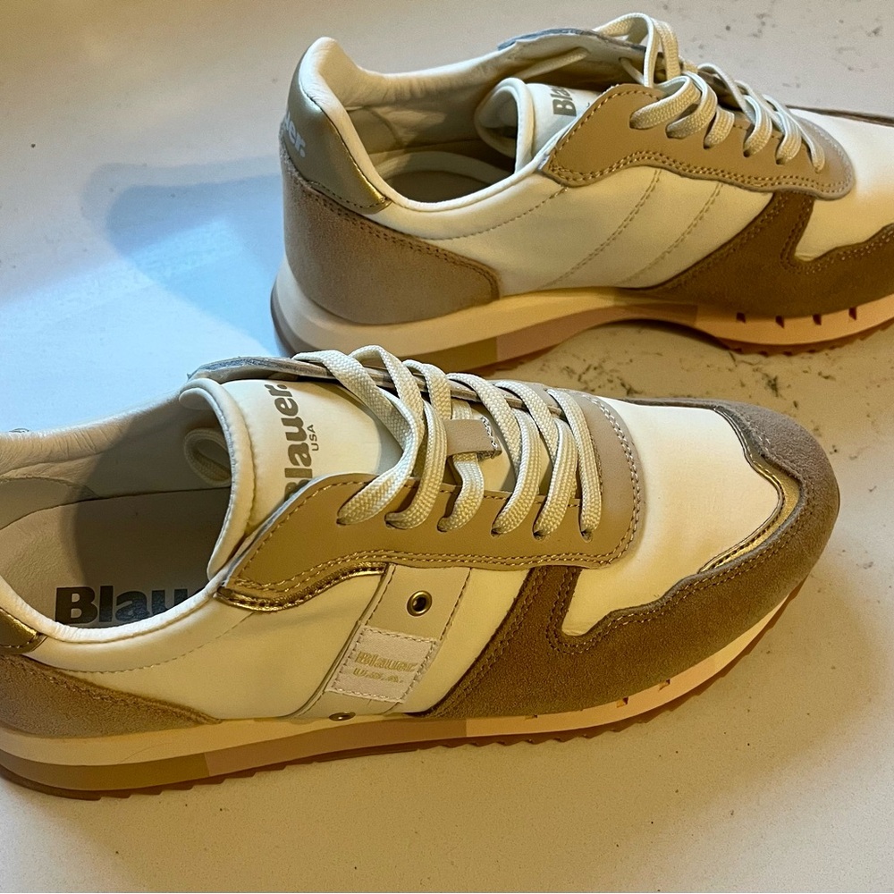 Never Worn Blauer Women’s Sneakers (MELROSE02)
